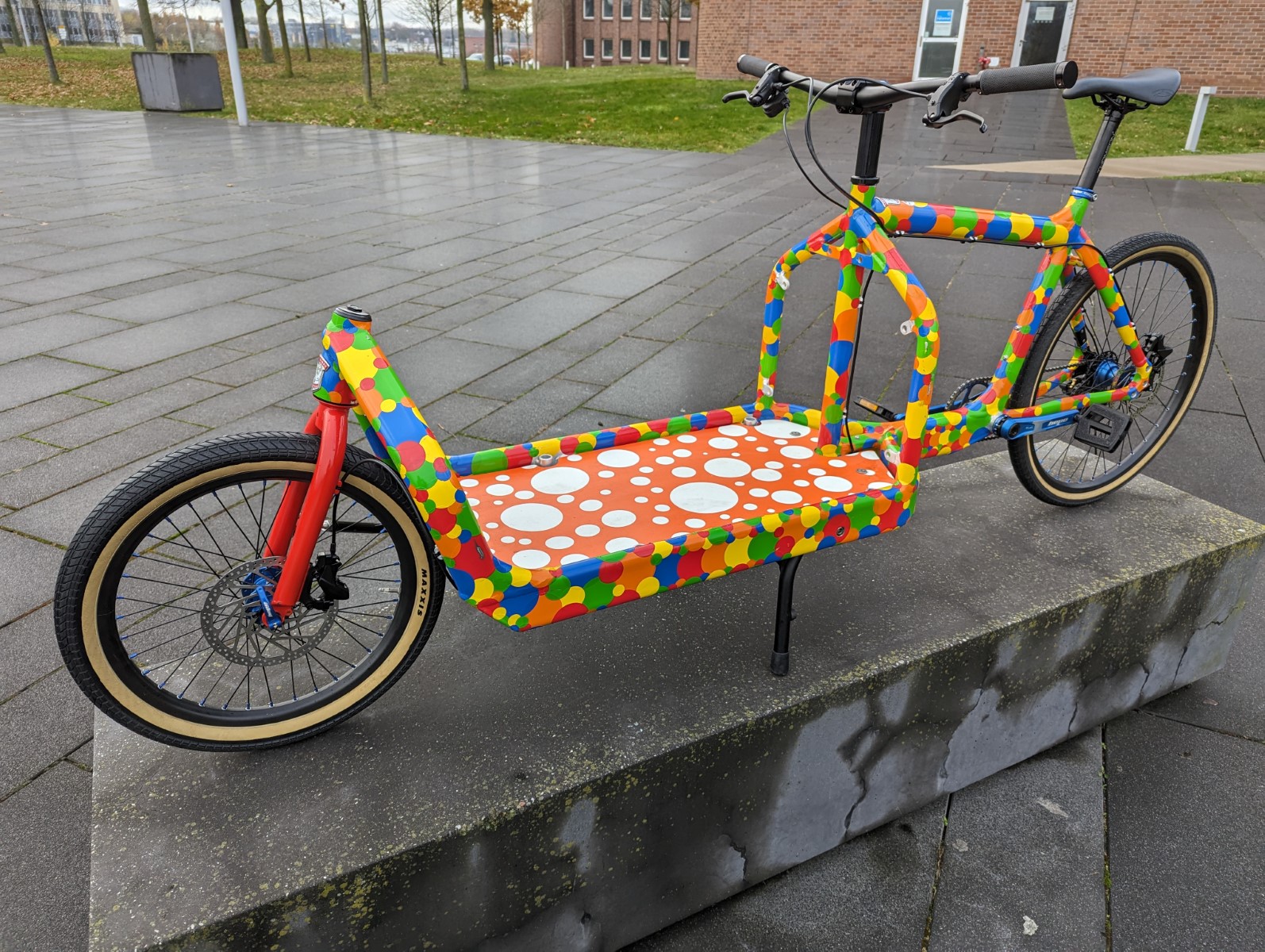 Bullitt Sonderedition Dotty McDotface