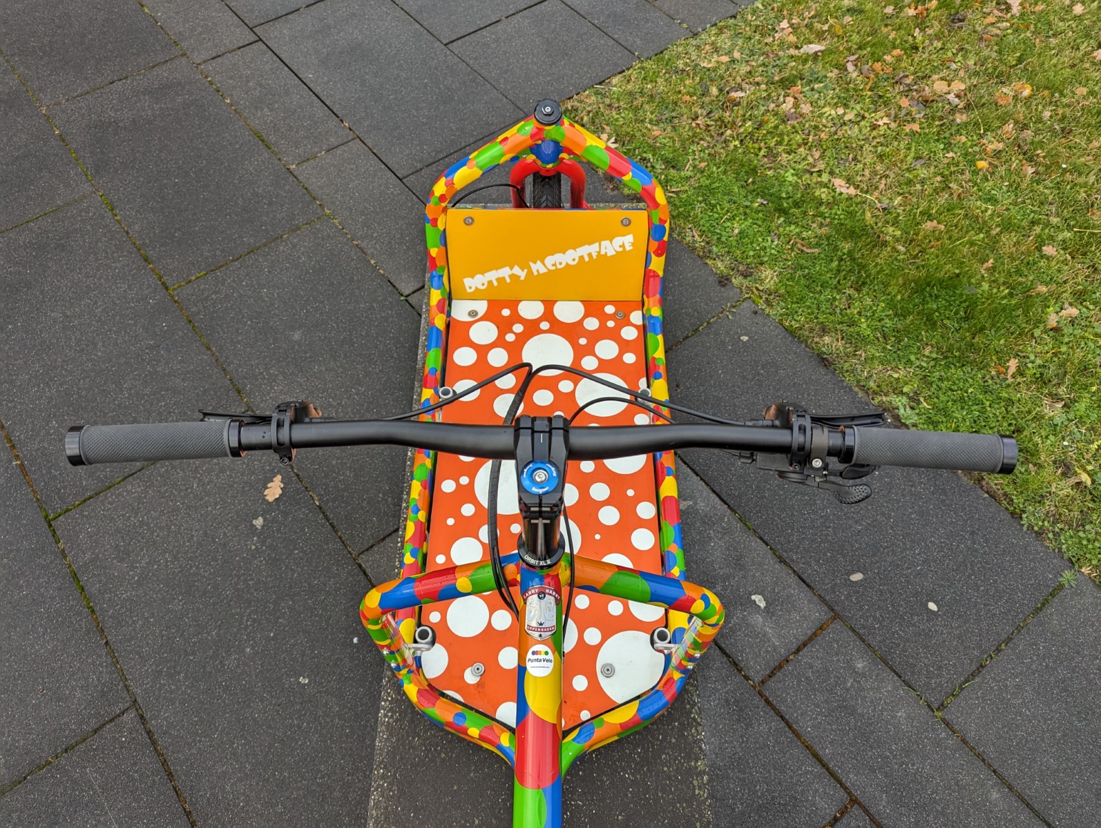 Bullitt Sonderedition Dotty McDotface