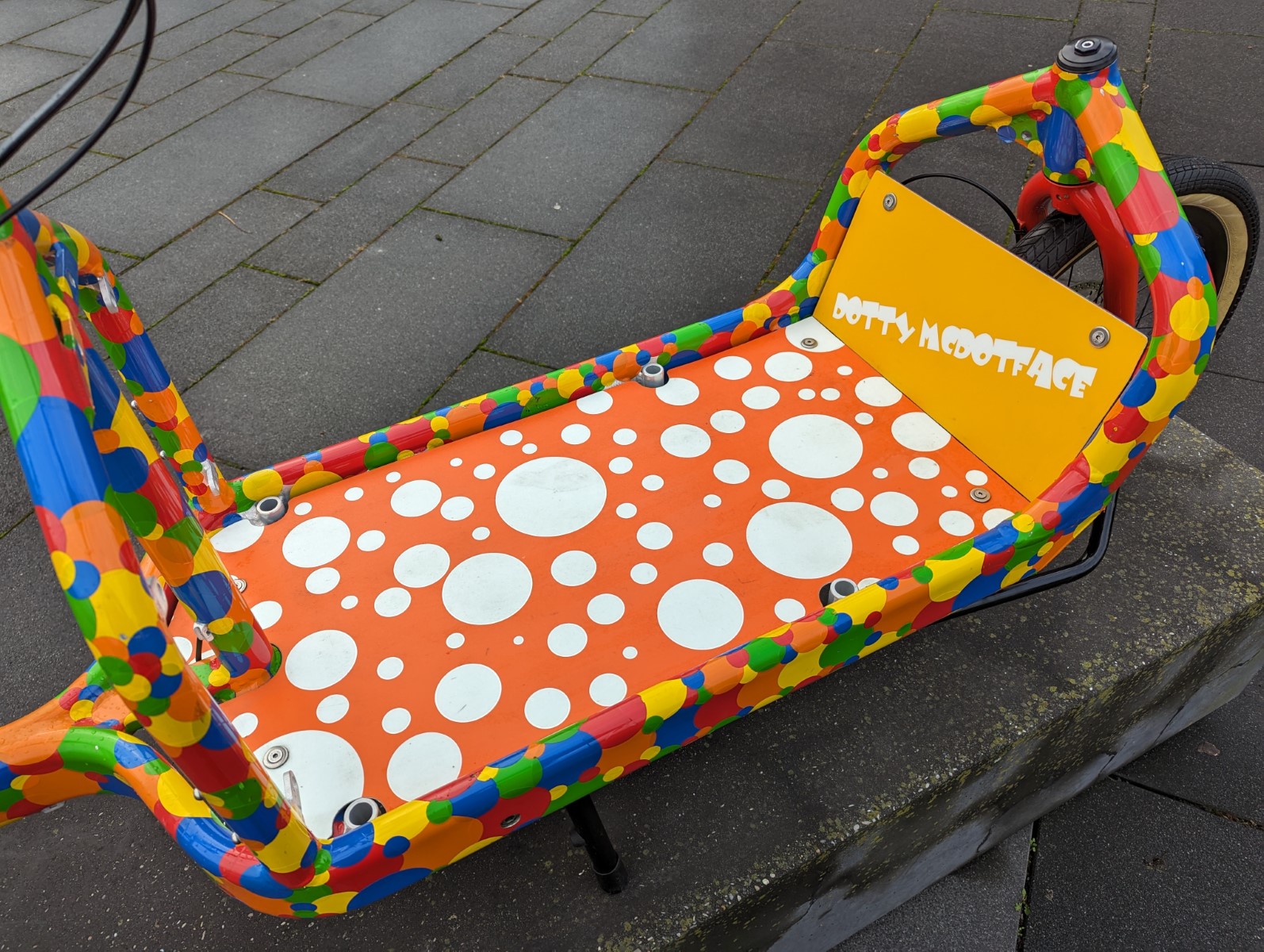 Bullitt Sonderedition Dotty McDotface