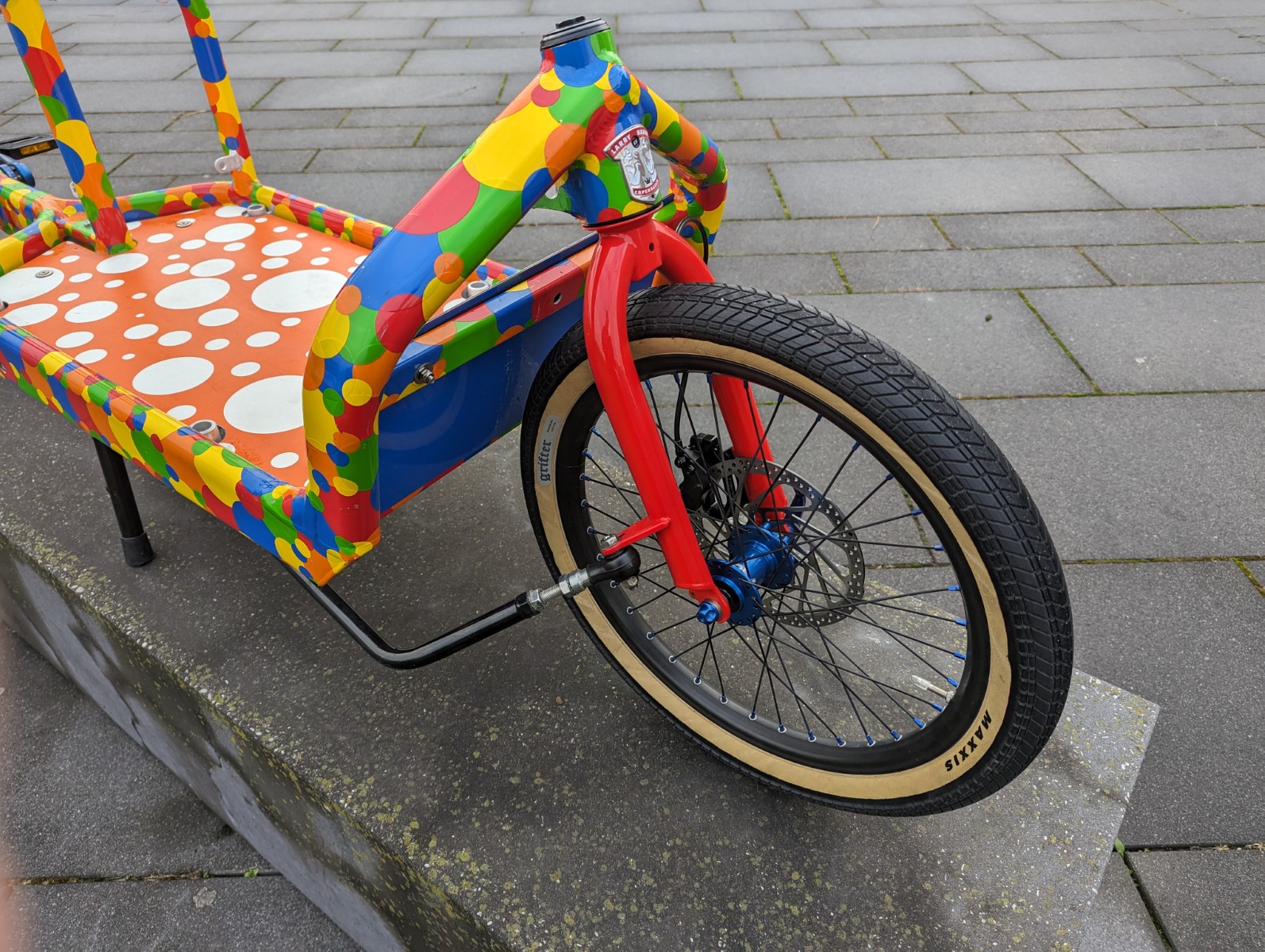 Bullitt Sonderedition Dotty McDotface