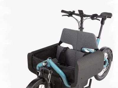 R & M Kindersitz mit Kopfstütze | für Carrie