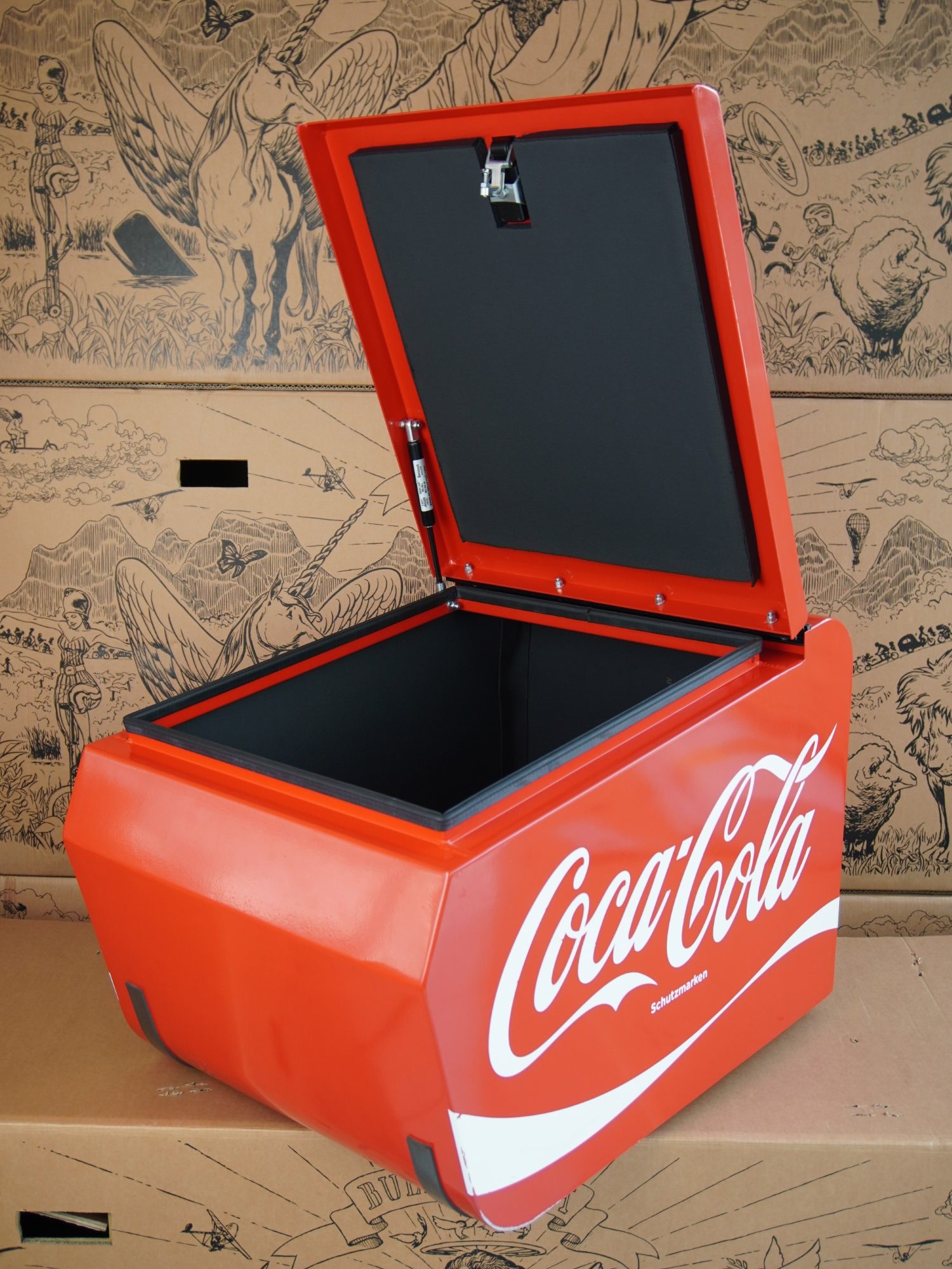 Classic Getränke-Box L | rot mit Klappschloss - gebraucht | (Angebots-Nr. 12229) – Bild 6