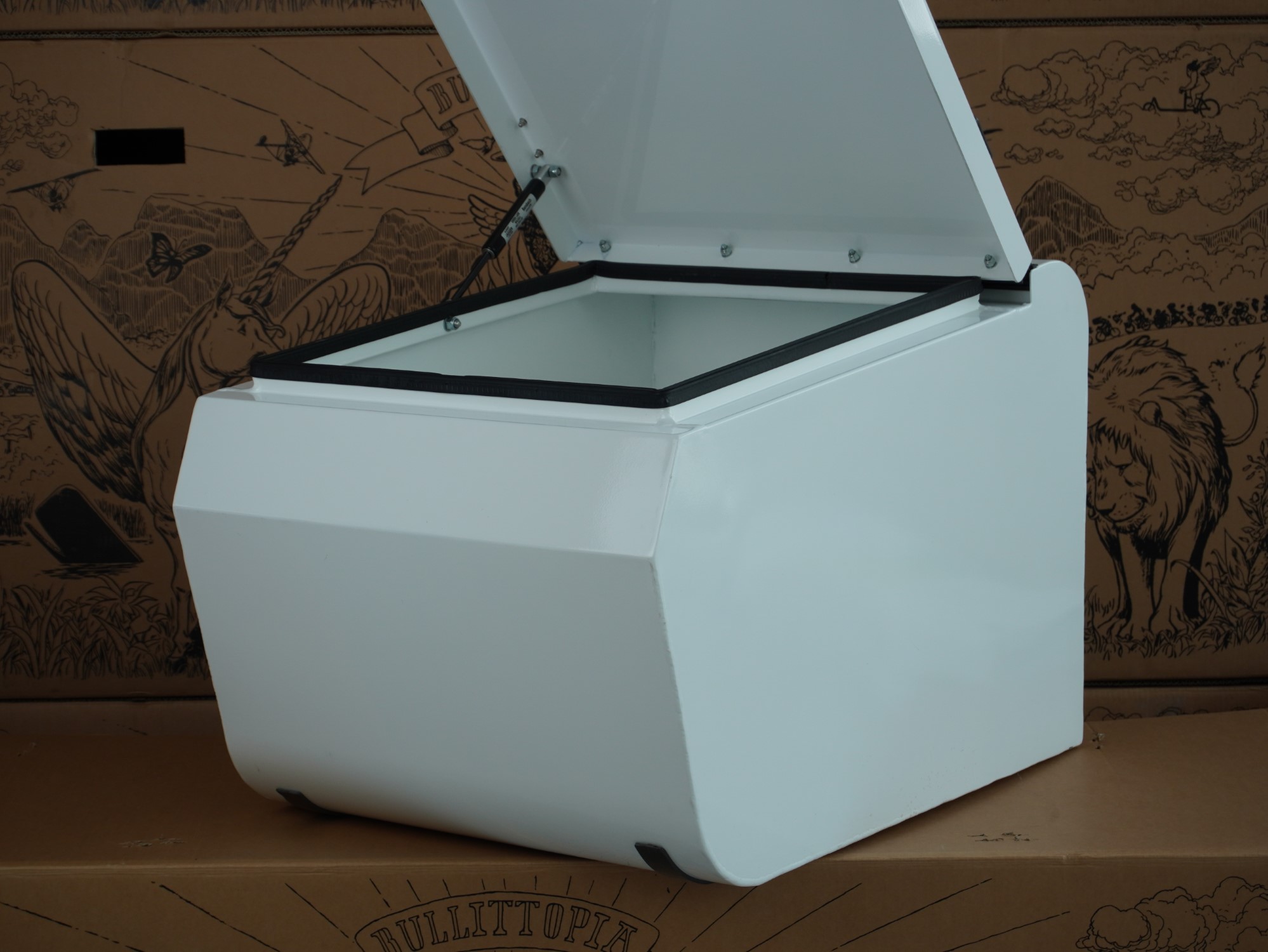 Classic Box L | weiß mit Klappschloss - gebraucht | (Angebots-Nr. 12223) – Bild 5