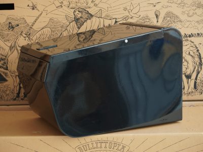 Classic Box M | schwarz mit Klappschloss - B-Ware | (Angebots-Nr. 12234)